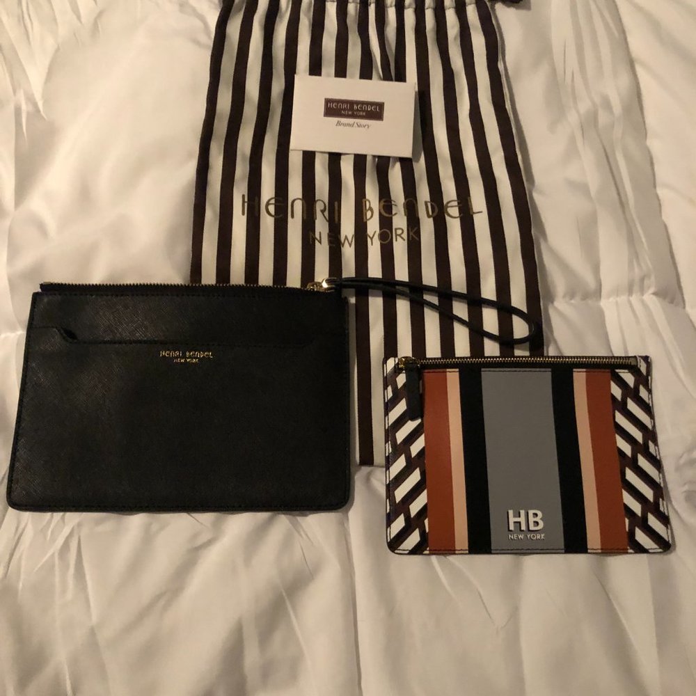 RARE henri bendel wristlet with two envelope bags